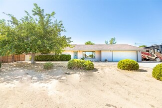 8127 Mono Dr, Hesperia, CA 92345