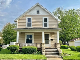 61 Douglas St, Tiffin, OH 44883