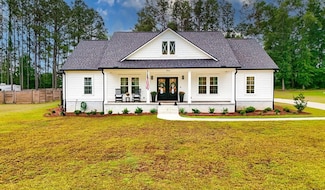286 Pasco Rd, Thomasville, GA 31757
