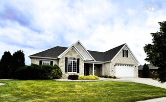 2206 Clear Water Ct, Aberdeen, SD 57401
