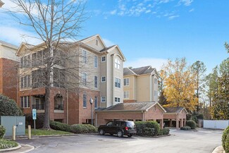 714 W Barbee Chapel Rd Unit 714, Chapel Hill, NC 27517