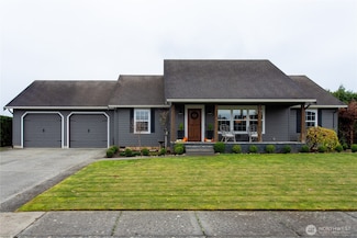 805 Cedar Dr, Lynden, WA 98264