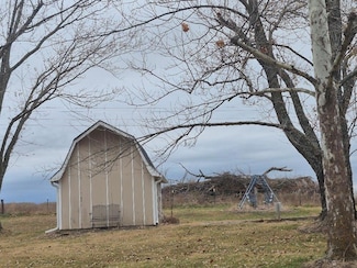 805 Lake Viking Terrace, Altamont, MO 64620