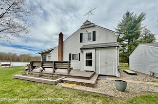 10041 Birch Dr, Riverdale, MI 48877