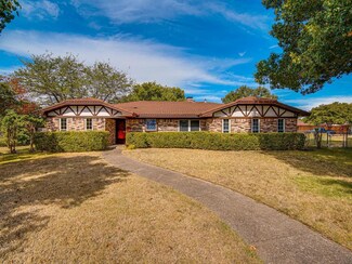 235 Cliffwood Ct, Duncanville, TX 75116