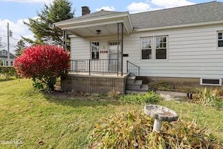 602 Charles St, Schenectady, NY 12302