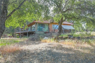87 Shirley Ln, Oroville, CA 95966