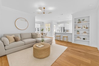 200 River Landing Dr Unit 210d, Daniel Island, SC 29492