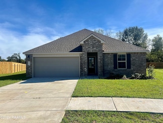 117 Pine Peak Ln, Lafayette, LA 70501