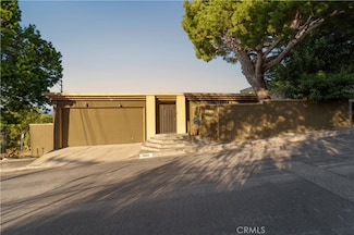 3230 Wrightwood Dr, Studio City, CA 91604
