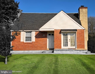 22 Wayne Ave Unit 2ND FLOOR, Norristown, PA 19403