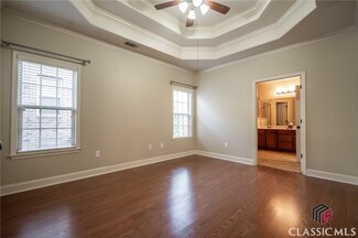 1040 Middleton Ln, Bogart, GA 30622