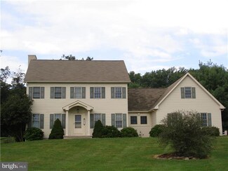 4818 Meadowview Terrace, Zionsville, PA 18092