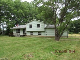 4260 Jones Rd, Diamond, OH 44412
