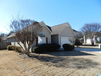 1505 Amberley Woods Cir, Helena, AL 35080
