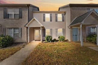 4210 Bentley Dr, Randleman, NC 27317