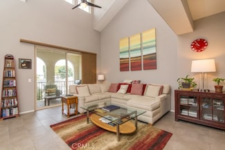 1870 Gladys Ave Unit 105, Signal Hill, CA 90755