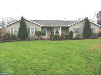 5120 Mclean Station Rd, Green Lane, PA 18054