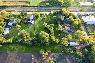 810 Dickinson, League City, TX 77573