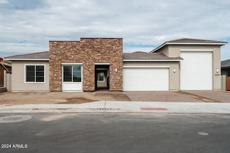 10010 S 37th Ave, Phoenix, AZ 85339