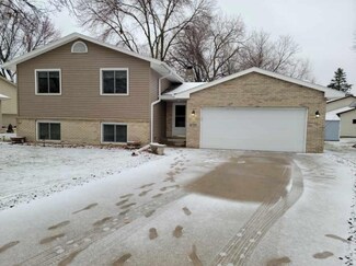6790 Brookview Dr NE, Minneapolis, MN 55432