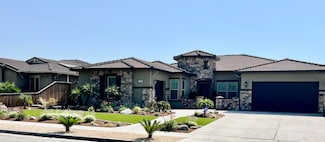 456 Nelson St, Tulare, CA 93274
