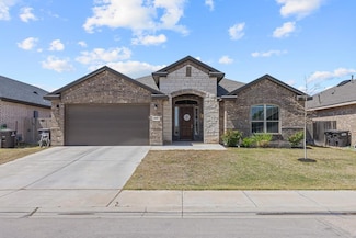 905 Gallantry Ln, Midland, TX 79706