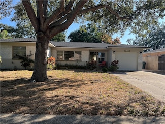 1637 San Roy Dr, Dunedin, FL 34698