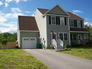 52 Trinity Cir, Rochester, NH 03839
