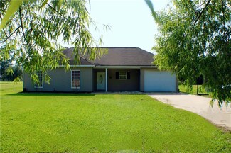 40311 Saucier Rd, Ponchatoula, LA 70454