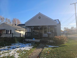 1902 Randolph St, South Bend, IN 46613