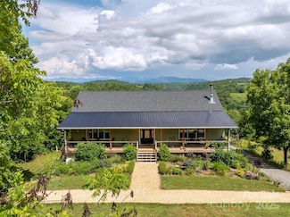 901 Boulder Rd, Marshall, NC 28753
