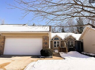 2244 Meadowglen Dr NE Unit 13, Grand Rapids, MI 49505