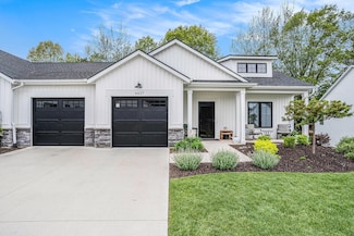 6617 Sheldon Crossing Dr, Hudsonville, MI 49426