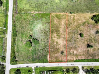 7720 Beasley St, Hitchcock, TX 77563