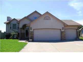 2555 E Egret Flight Ct, Park City, KS 67219