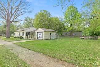 1001 Kelsey Ave, Lansing, MI 48910