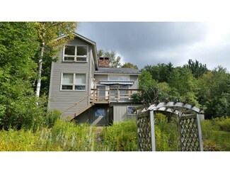 917 Ccc Rd, Cuttingsville, VT 05738