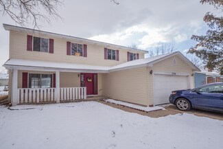 2594 Yellow Star St, Woodridge, IL 60517