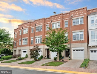 12129 Chancery Station Cir, Reston, VA 20190