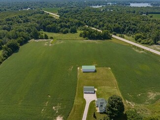 8624 Hagar Shore Rd, Watervliet, MI 49098