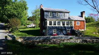 491 Sand Ridge Rd, Toms Brook, VA 22660