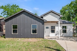 802 E 14th Ave, Corsicana, TX 75110