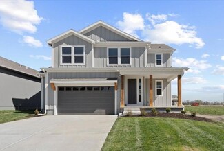 1524 SW Arborpark Terrace, Lee's Summit, MO 64082