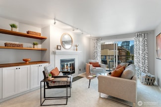 1800 Boylston Ave Unit 302, Seattle, WA 98122