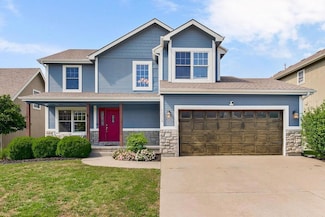 1024 Tamarisk Dr, Leavenworth, KS 66048