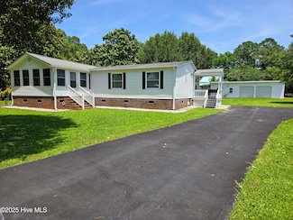 131 Goose Creek Loop Rd, Newport, NC 28570