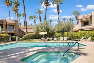 2700 Lawrence Crossley Rd Unit 52, Palm Springs, CA 92264