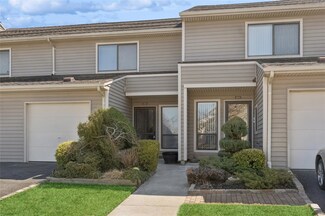100 Daly Blvd Unit 2605, Oceanside, NY 11572