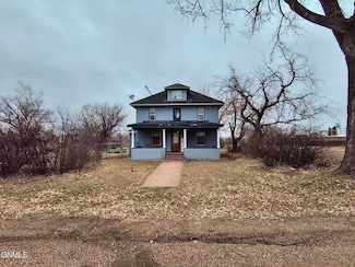 309 2nd St S, Wolf Point, MT 59201